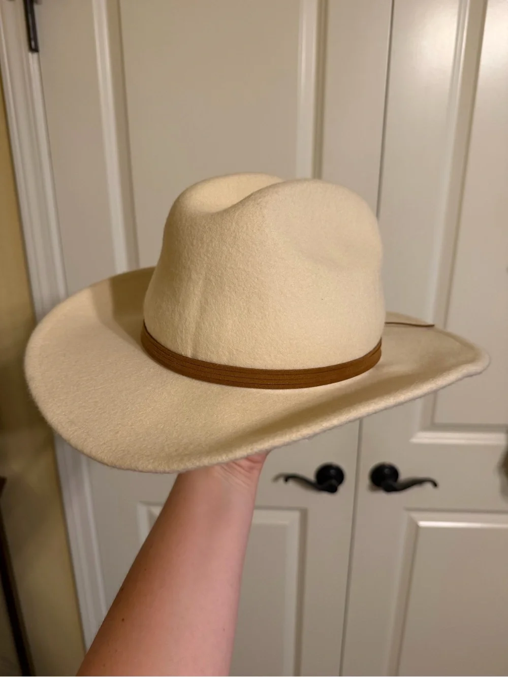 Altar’d State Women's Cream Felt Western Hat with Brown Band